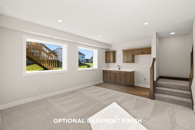 1027 Shady Lane Drive, Norwalk, IA 50211