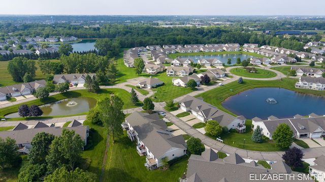 11409 N Lake Drive, Holland Twp, MI 49424