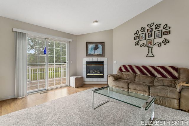 11409 N Lake Drive, Holland Twp, MI 49424