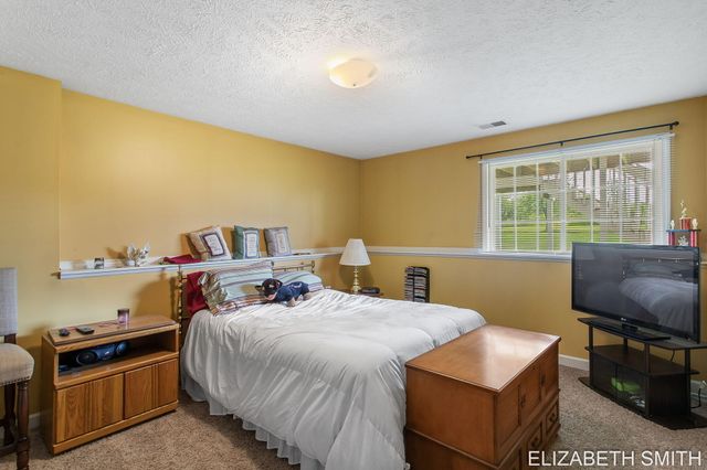 11409 N Lake Drive, Holland Twp, MI 49424