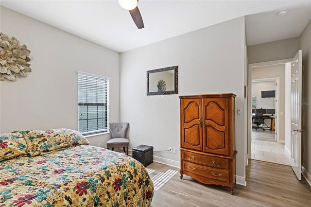 31976 WATOGA LOOP, Wesley Chapel, FL 33543