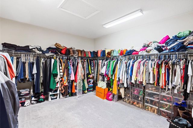 31976 WATOGA LOOP, Wesley Chapel, FL 33543