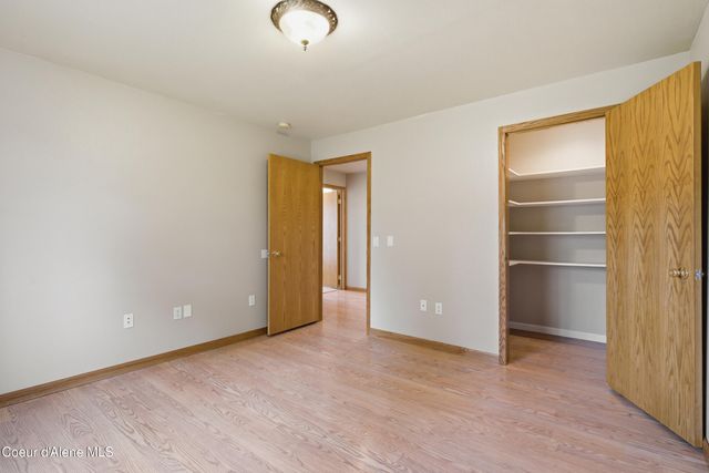 2232 E Shoshone AVE, Athol, ID 83801