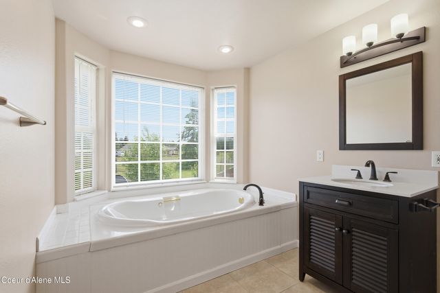 2232 E Shoshone AVE, Athol, ID 83801