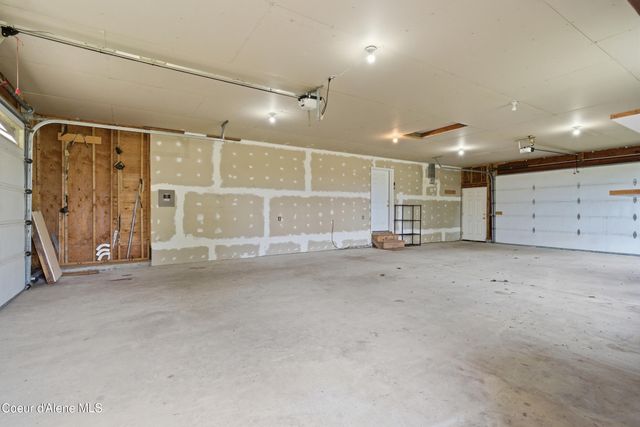 2232 E Shoshone AVE, Athol, ID 83801