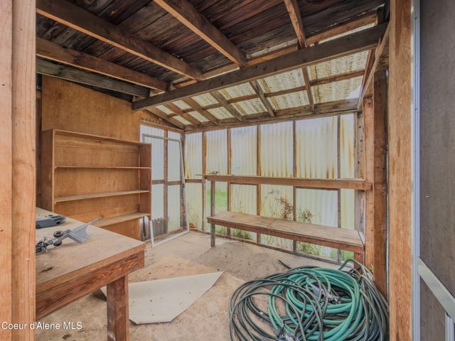 2232 E Shoshone AVE, Athol, ID 83801