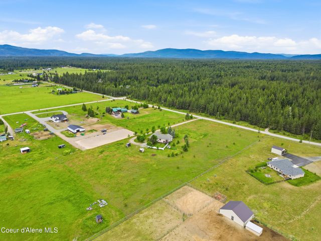 2232 E Shoshone AVE, Athol, ID 83801