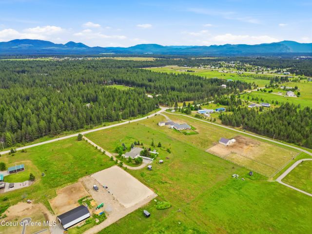 2232 E Shoshone AVE, Athol, ID 83801
