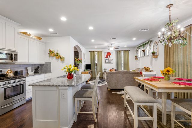 4241 Cascade Sky Drive, Arlington, TX 76005