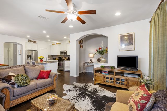 4241 Cascade Sky Drive, Arlington, TX 76005