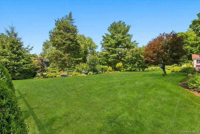257 Watch Hill Road, Cortlandt Manor, NY 10567