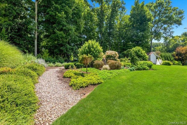 257 Watch Hill Road, Cortlandt Manor, NY 10567