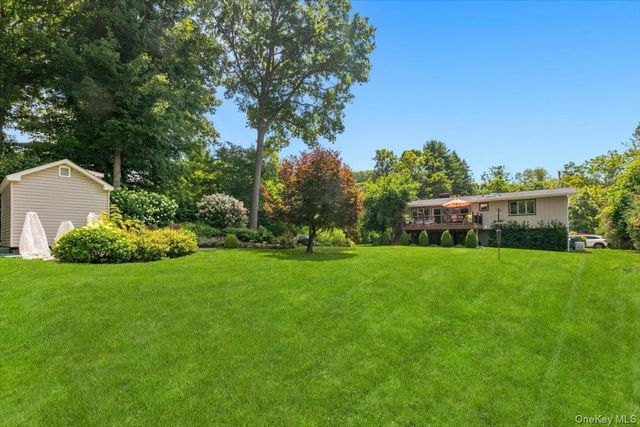 257 Watch Hill Road, Cortlandt Manor, NY 10567