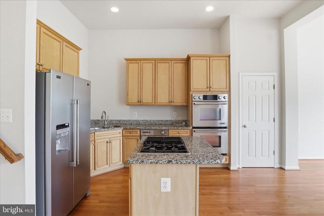 15666 WILLIAM BAYLISS CT, Woodbridge, VA 22191