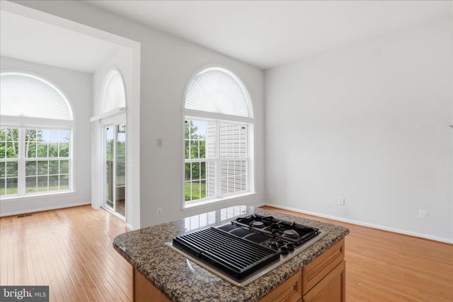 15666 WILLIAM BAYLISS CT, Woodbridge, VA 22191