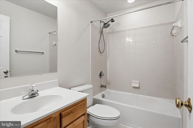 15666 WILLIAM BAYLISS CT, Woodbridge, VA 22191