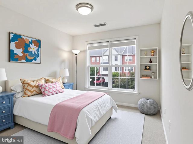 15666 WILLIAM BAYLISS CT, Woodbridge, VA 22191