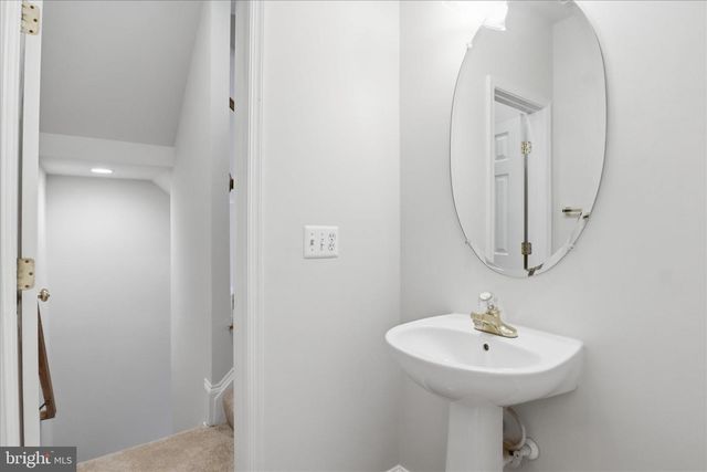 15666 WILLIAM BAYLISS CT, Woodbridge, VA 22191