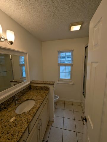 108 N Lake, St Augustine, FL 32084