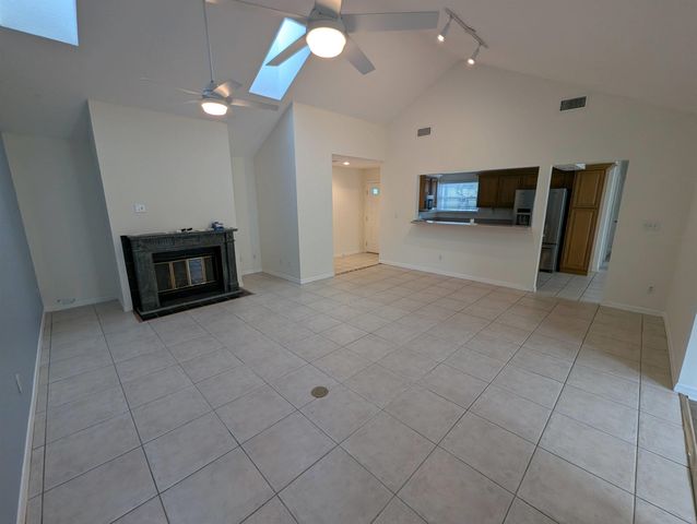 108 N Lake, St Augustine, FL 32084