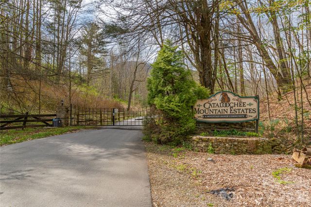 00 Curry Comb Trail 516, Waynesville, NC 28785