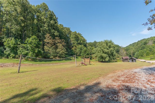 00 Curry Comb Trail 516, Waynesville, NC 28785