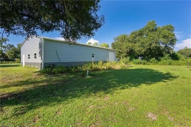 19181 Meredith RD, North Fort Myers, FL 33917
