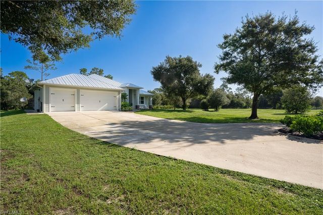 19181 Meredith RD, North Fort Myers, FL 33917