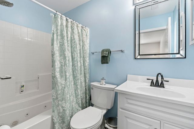 907 Silvercrest Dr., Myrtle Beach, SC 29579