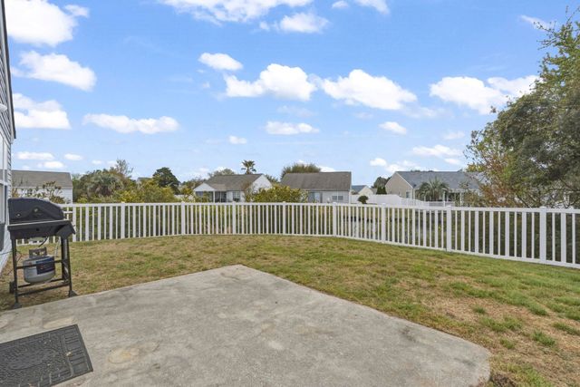 907 Silvercrest Dr., Myrtle Beach, SC 29579