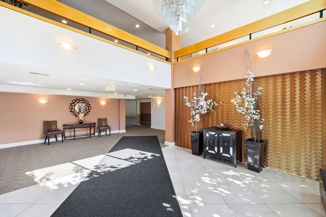 30 Revere Beach Pkwy 114, Medford, MA 02155
