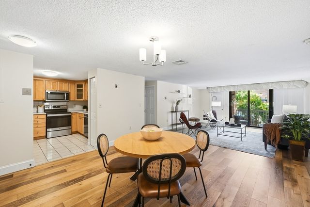 30 Revere Beach Pkwy 114, Medford, MA 02155