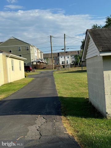 118 MUSSELMAN RD, Fredericksburg, VA 22405