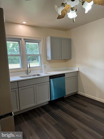 118 MUSSELMAN RD, Fredericksburg, VA 22405