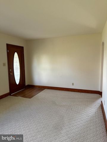 118 MUSSELMAN RD, Fredericksburg, VA 22405