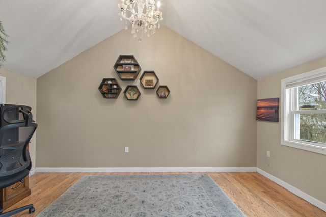 10 3rd Avenue, Wareham, MA 02571