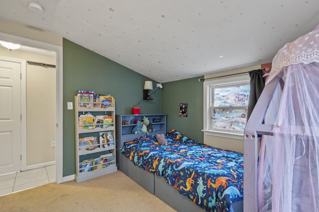 10 3rd Avenue, Wareham, MA 02571