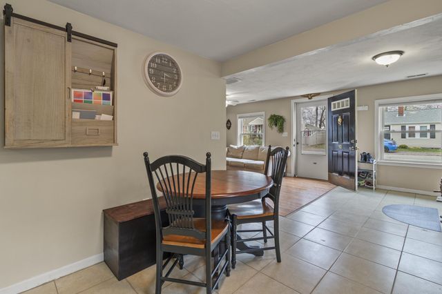 10 3rd Avenue, Wareham, MA 02571