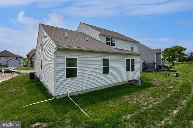 732 BILLY DR, Lancaster, PA 17601
