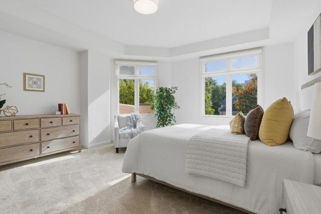 10 CRYSTAL SPRINGS Road 1206, San Mateo, CA 94402