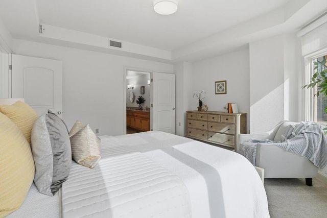 10 CRYSTAL SPRINGS Road 1206, San Mateo, CA 94402