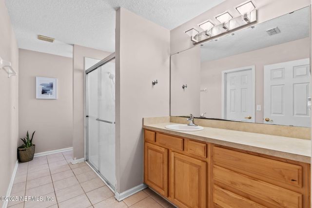 12511 ARROWLEAF Lane, Jacksonville, FL 32225