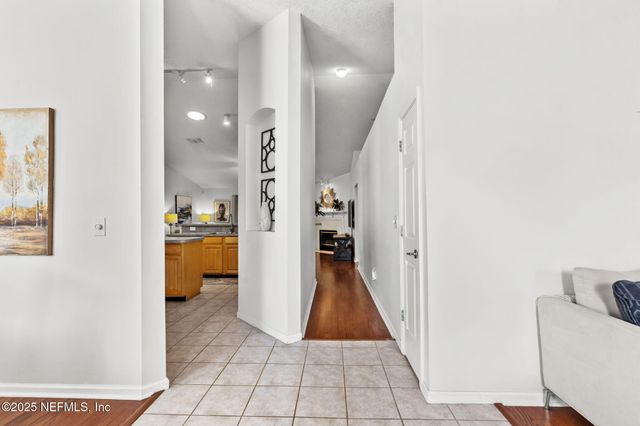 12511 ARROWLEAF Lane, Jacksonville, FL 32225