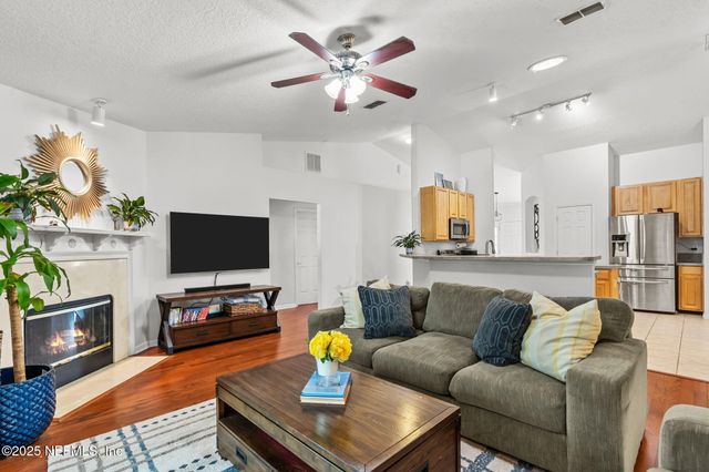 12511 ARROWLEAF Lane, Jacksonville, FL 32225