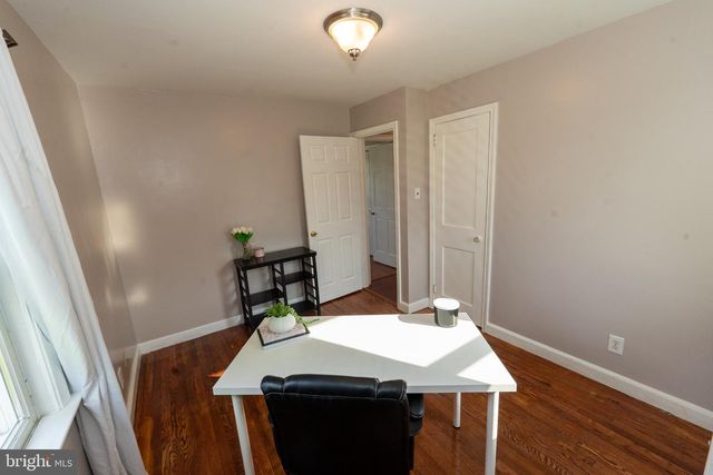 2313 N CHARLOTTE ST, Pottstown, PA 19464