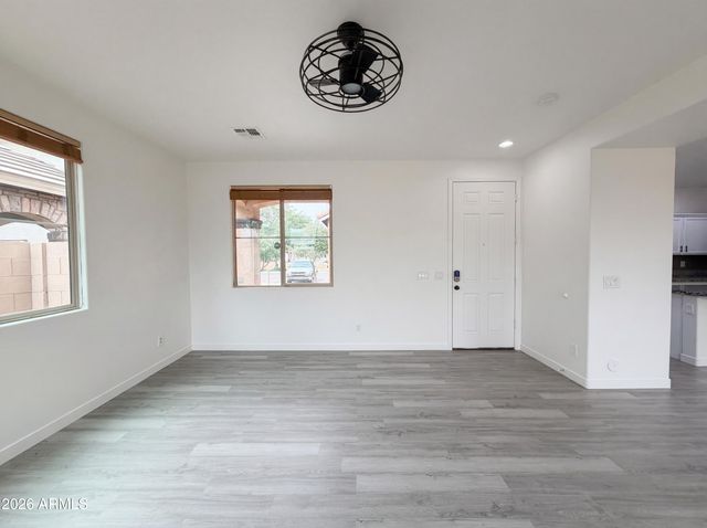 2739 N 73RD Drive, Phoenix, AZ 85035