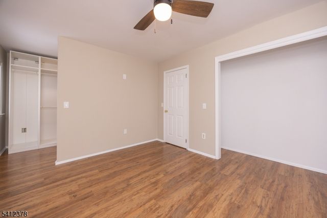 7 Lake Ct, Raritan Twp., NJ 08822