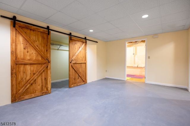 7 Lake Ct, Raritan Twp., NJ 08822