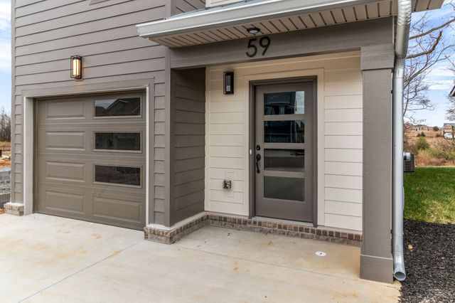 59 Dutch Dr, Clarksville, TN 37043