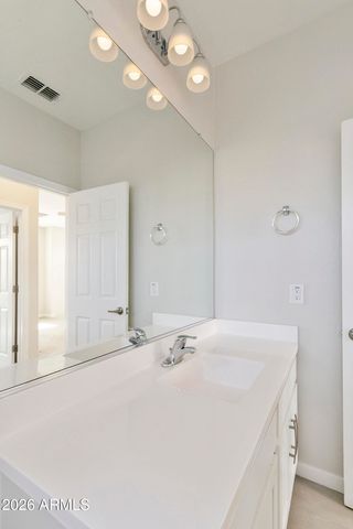 3030 S AMBER Drive, Chandler, AZ 85286